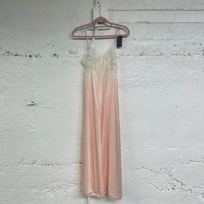 70s Pink Lacy Nightgown + Robe, S