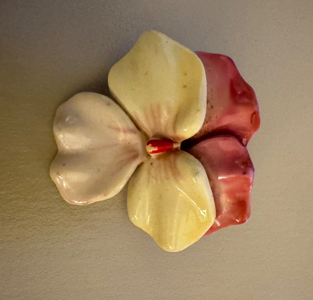 Ceramic flower pin