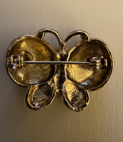 Rosegoldsilvertone butterfly pin