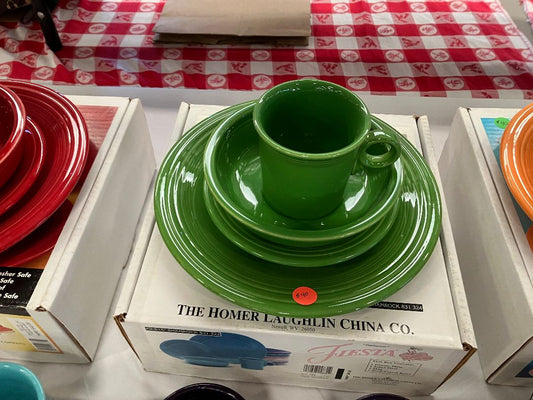 Shamrock  Fiesta 4-piece Place setting