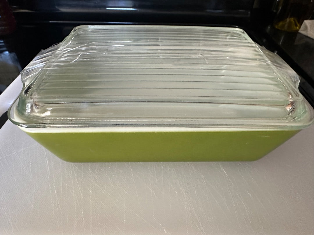 Vintage Avocado Green Ovenware