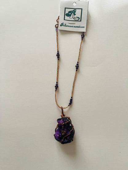 13" Glass Beaded Necklace, Copper Wired Quartz Crystal. Jewelry