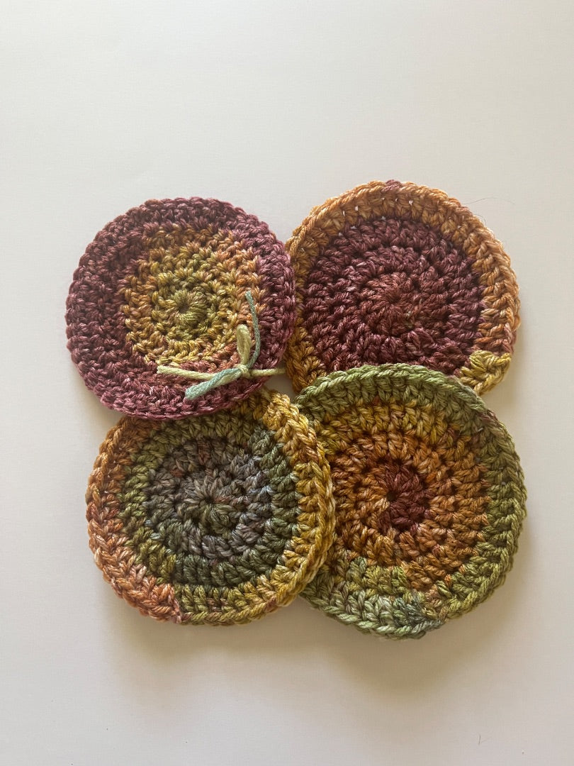 4 Decorative Crochet Coasters Decor, 4 3/4”