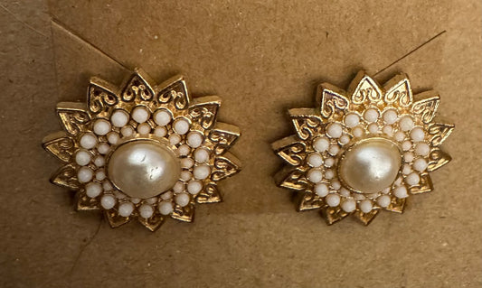 Starburst fx pearl GT stud earrings