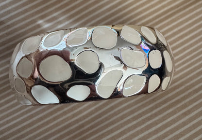 Agatha of Paris ST/White bangle bracelet