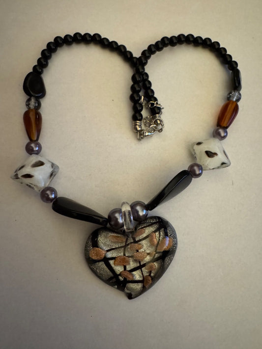 Black white gold glass heart necklace
