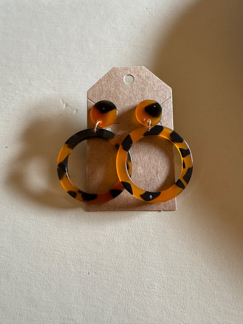 Tortoise shell acrylic earrings