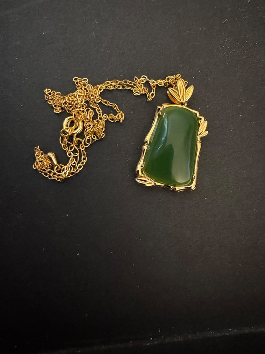 Green goldtone necklace