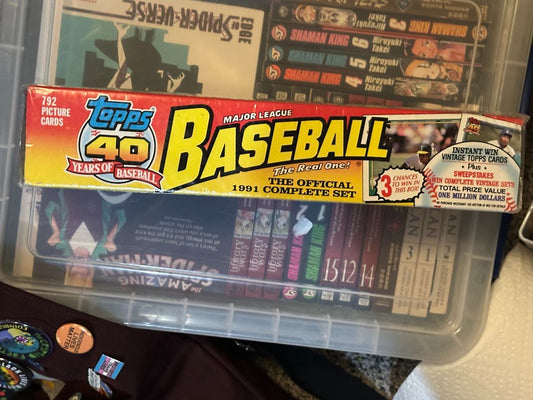 Topps 1991 The Official Complete Set - Baseball, 19 x 4 x 3