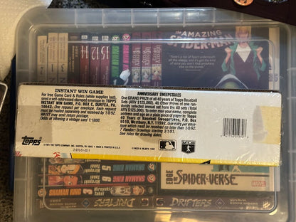 Topps 1991 The Official Complete Set - Baseball, 19 x 4 x 3