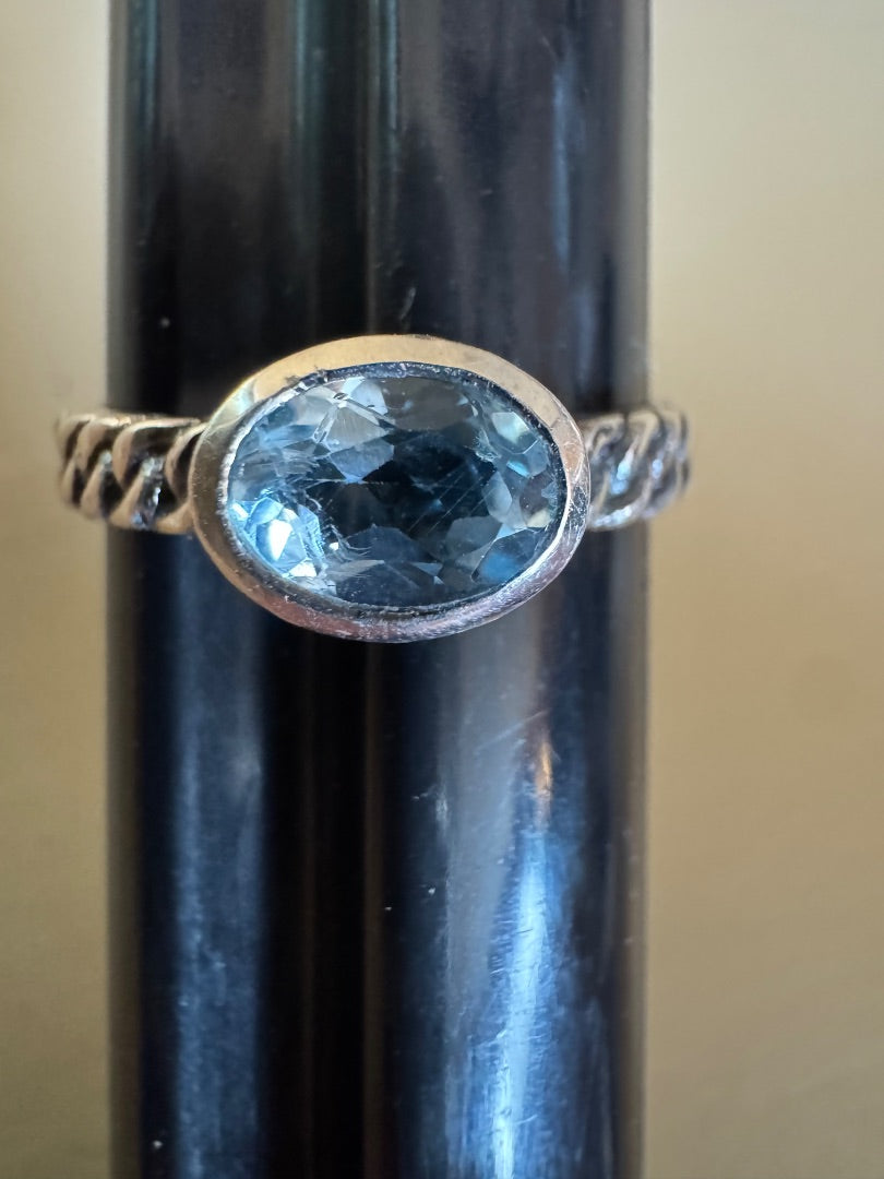 Blue topaz oval stone 925 twisted band ring 8