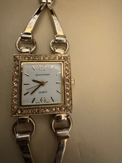Ashley Stewart bracelet watch untested