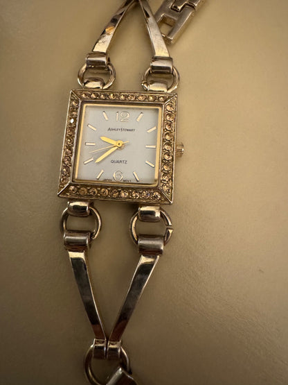 Ashley Stewart bracelet watch untested