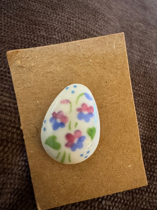 Easter small egg pin