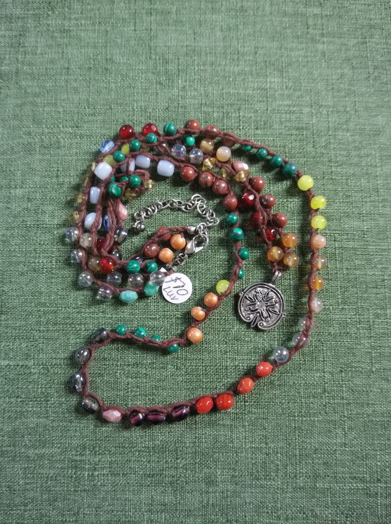 Multicolor  Beaded pendant necklace