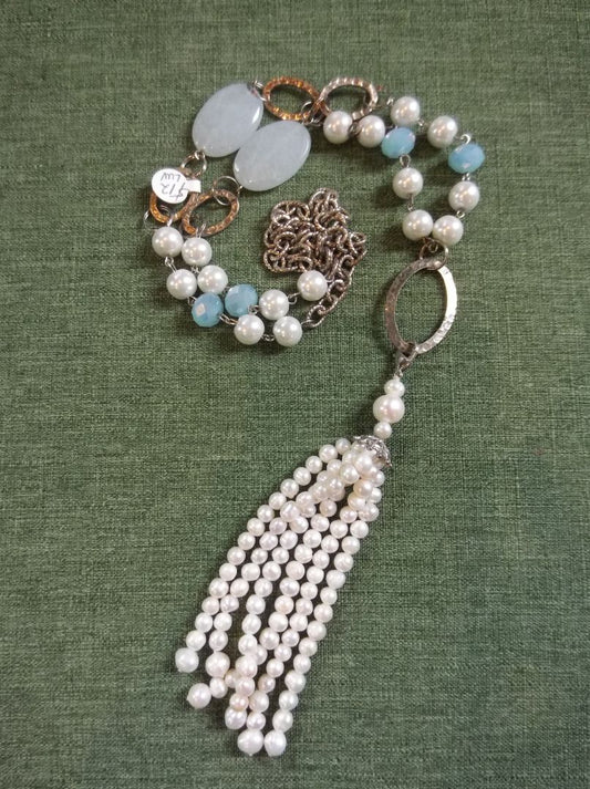 White  Faux-Pearl Tassel necklace