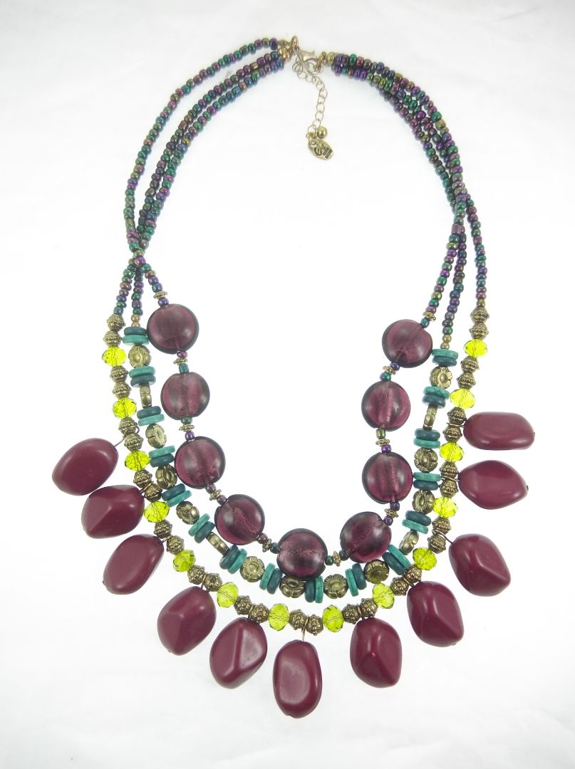 Purple Erica Lyons Chunky Multistrand necklace
