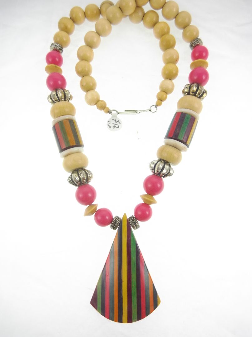 Pink  Chunky wood pendant necklace