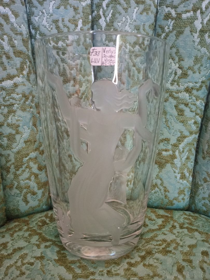 AS IS (chip) Verlys Seasons Vase