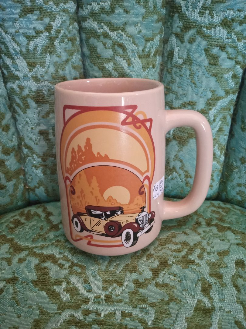 Wallace berrie art deco car mug