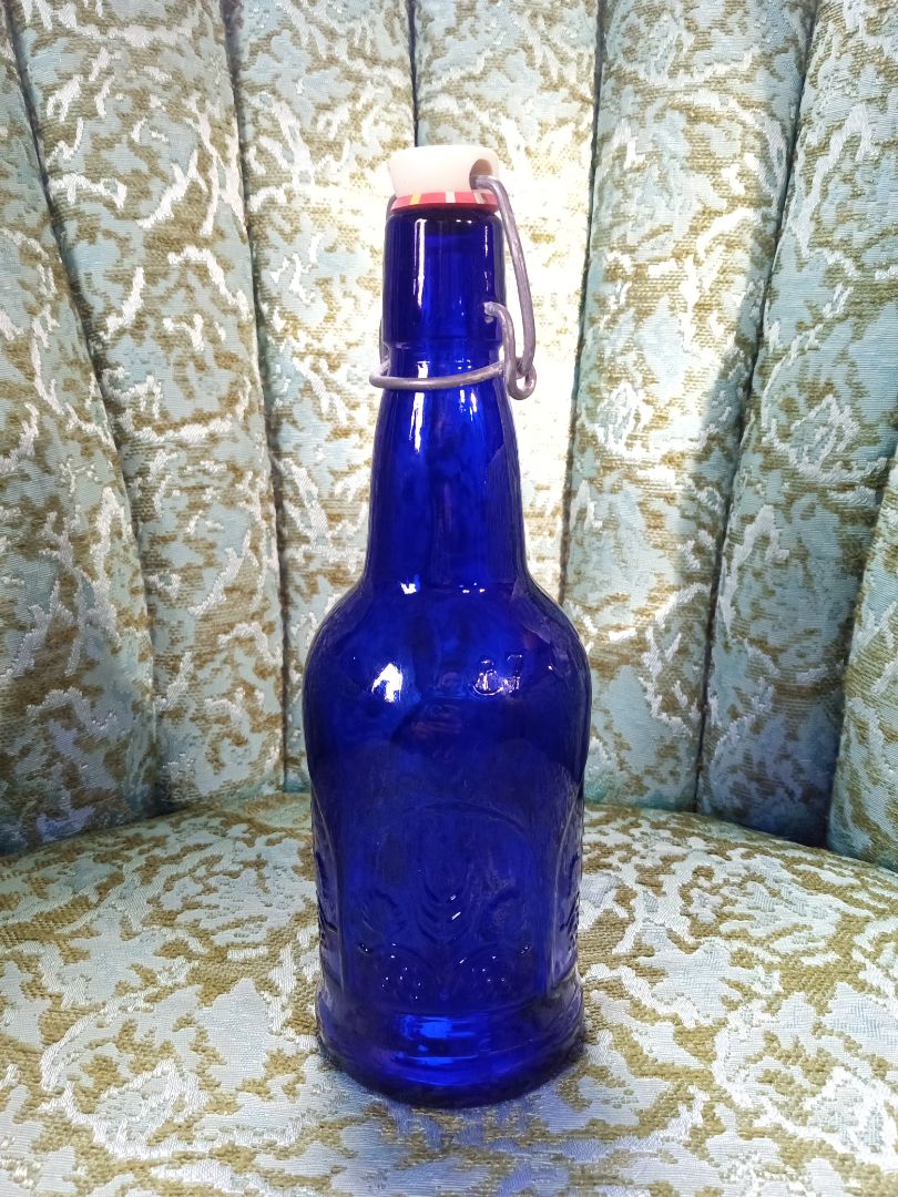 EZ Cap Cobalt blue bottle