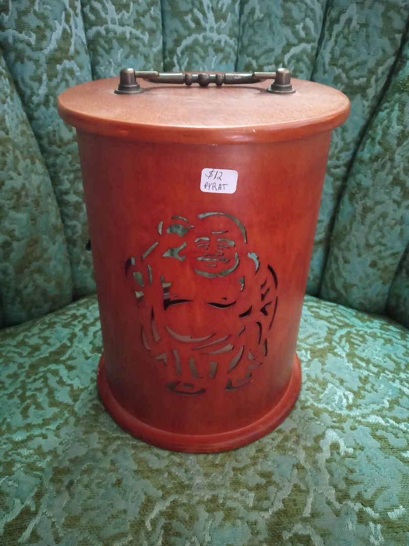 AS IS: Pyrat Rums Buddha Liquor Case