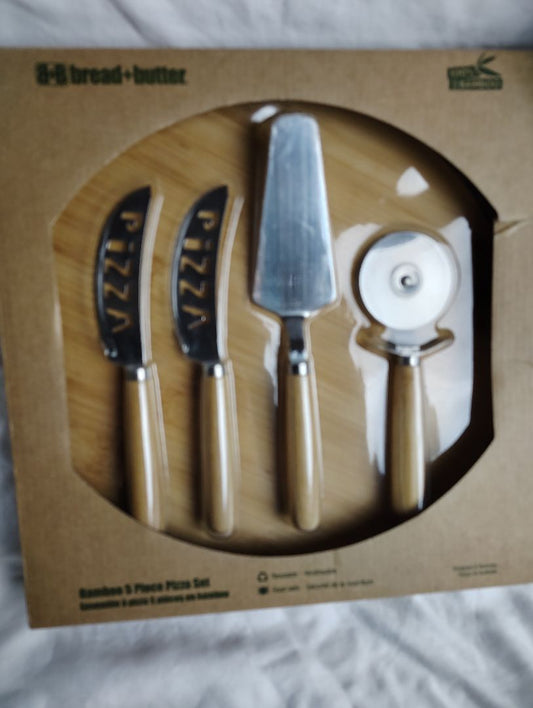 natural Bread + Butter bamboo pizza kit, 12x12
