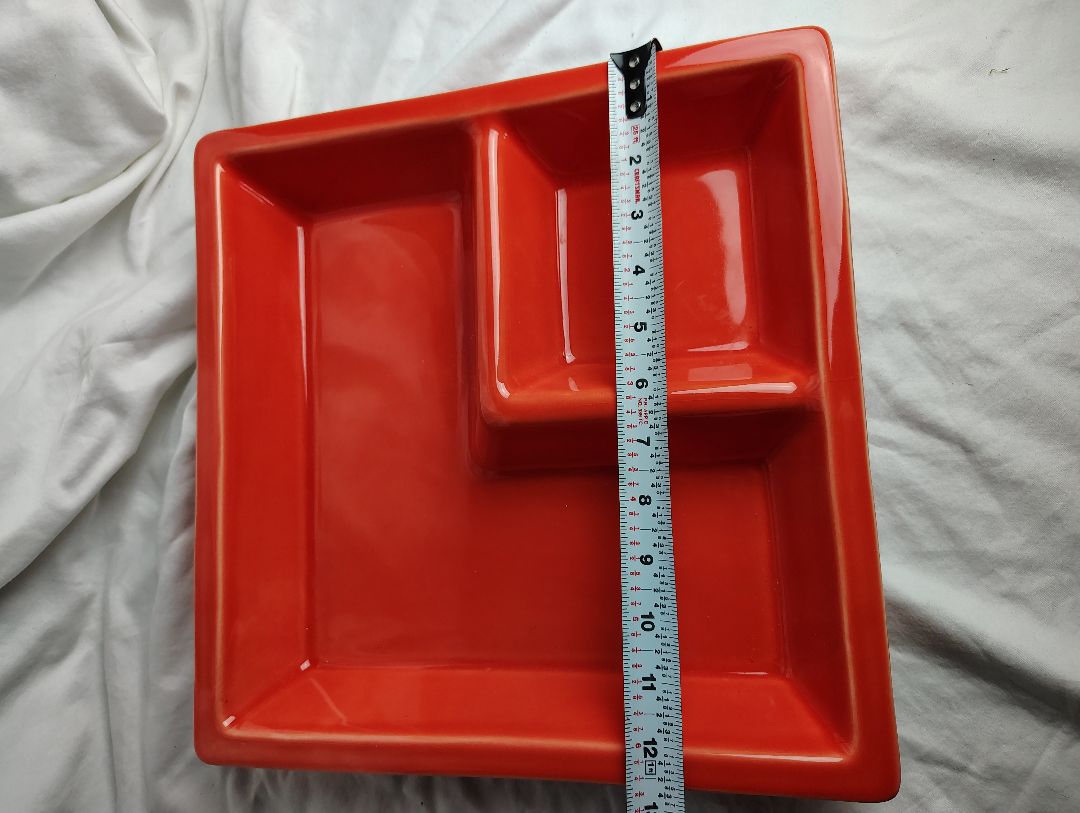 Red Destinis S.A. Square Serving Dish, 12x12