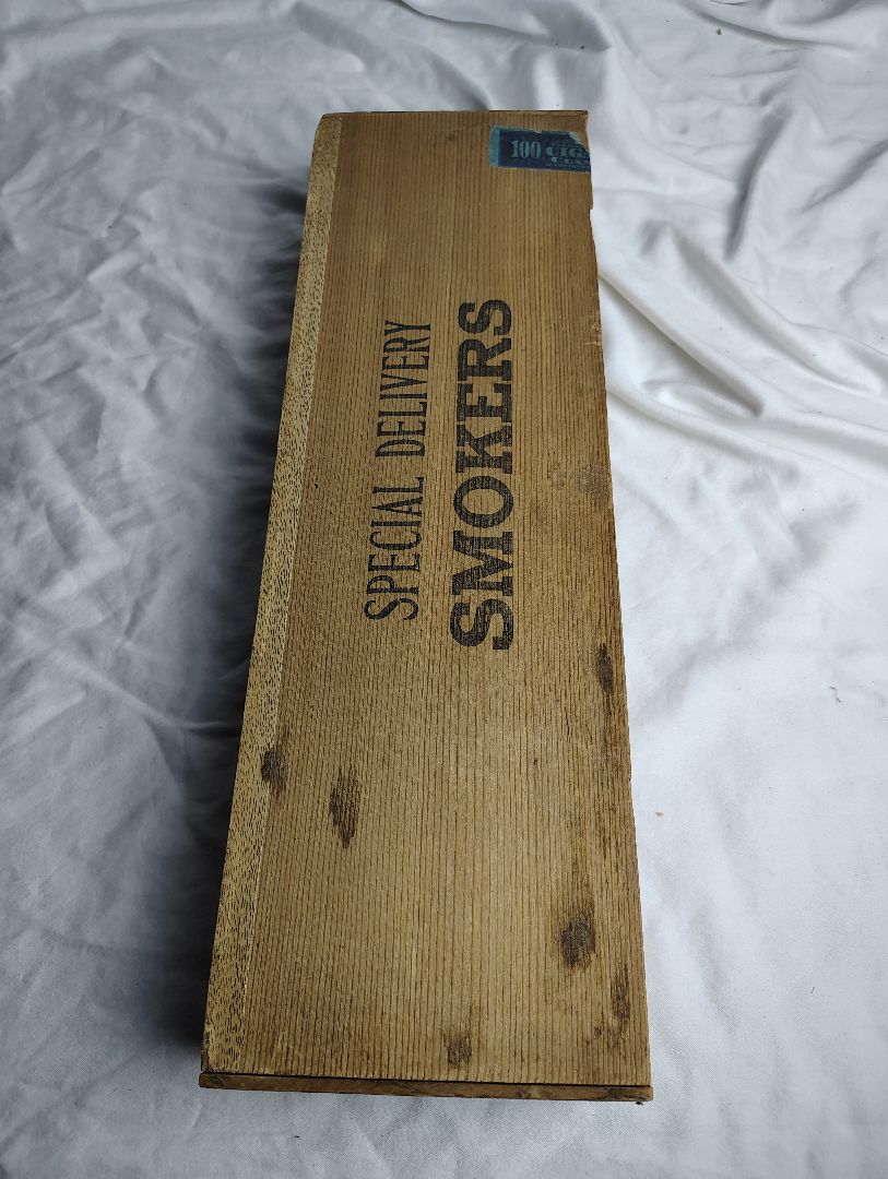 natural Special Delivery Smokers cigar box wood, 16"