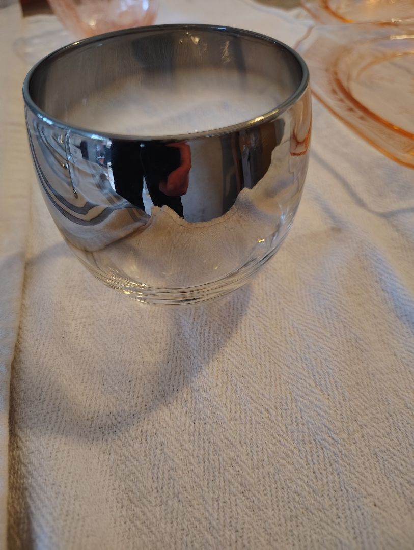 Dorothy Thorpe Style MCM Atomic Dorothy  Thorpe Style Silver Rocks, Likely Six ounce, Caddy is 16"l x 8.5" t x 8.5 w