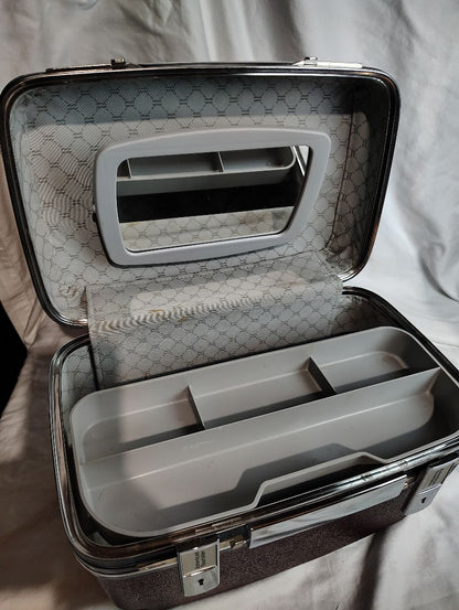 RED American Tourister Train Case