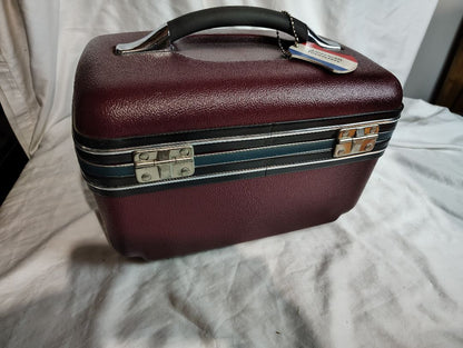 RED American Tourister Train Case