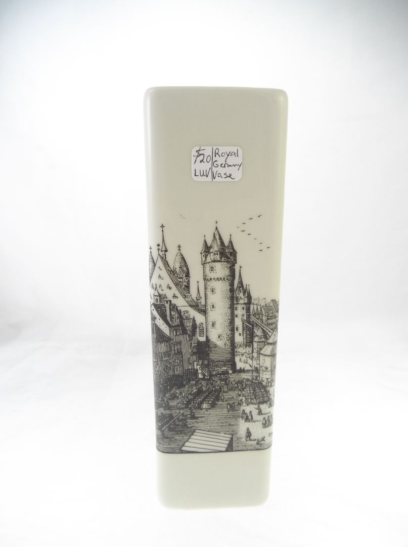 Royal porcelain Bavaria km Germany Frankfort souvenir vase