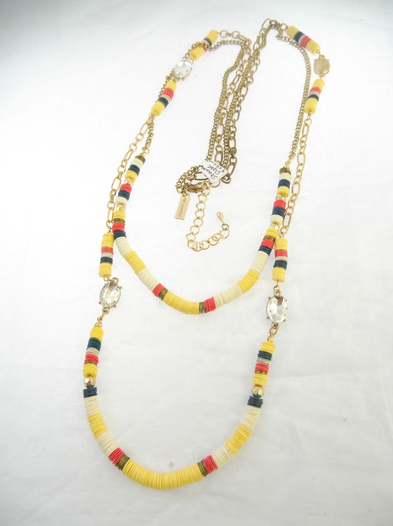 The limited yellow disc necklace
