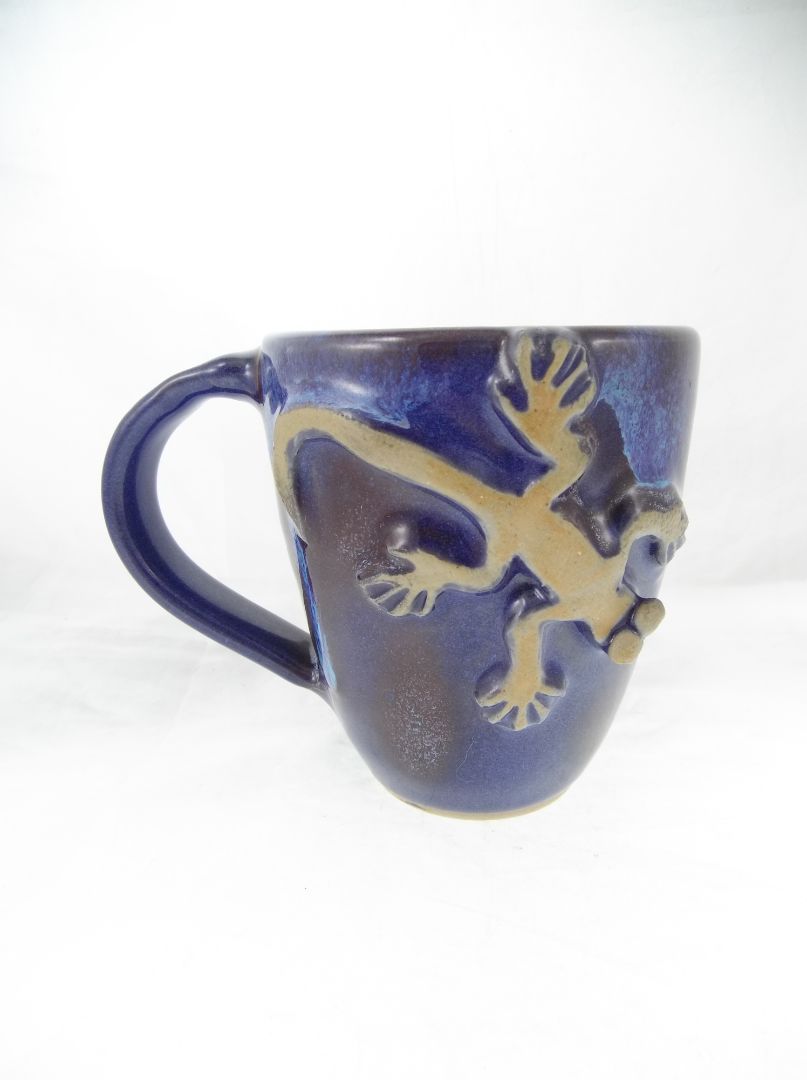 Gecko lizard Pottery mug