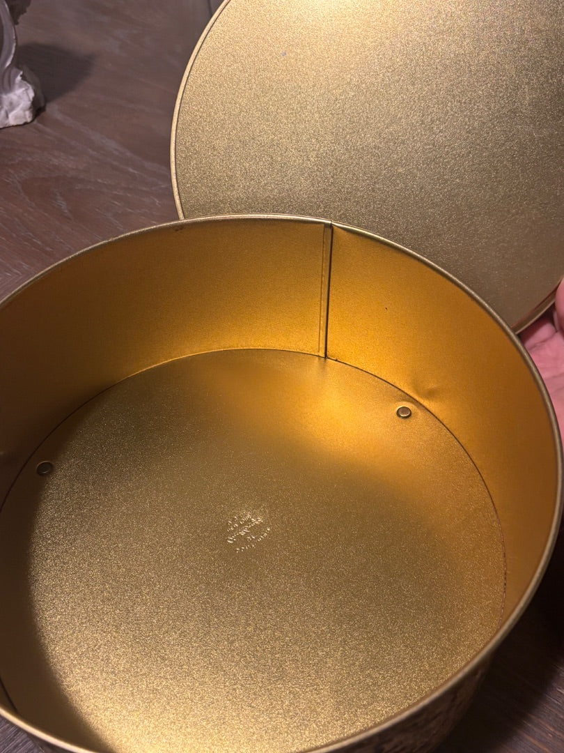 Guidcraft gold embossed tin