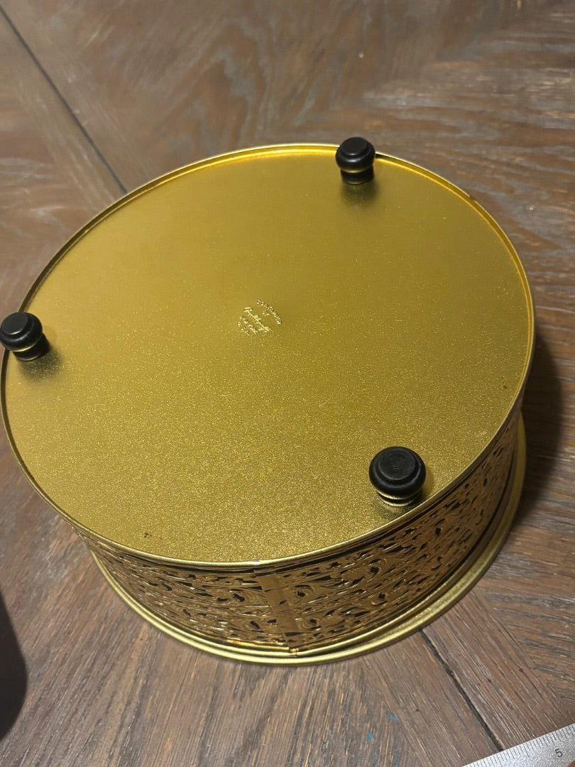 Guidcraft gold embossed tin