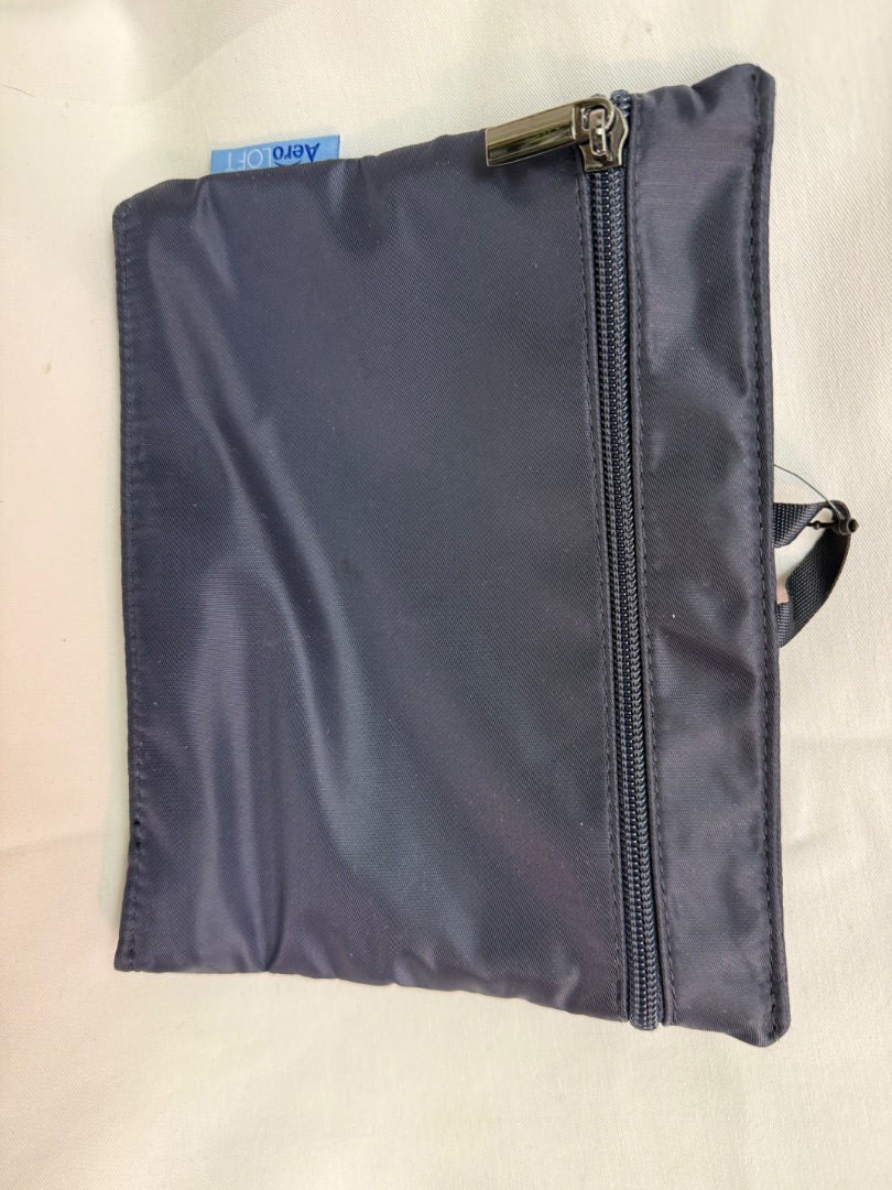 Blue Areoloft 4pocket travel organizer