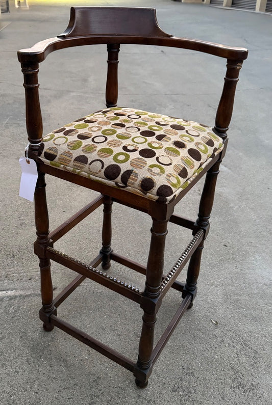 Brn/Multi  Antique Corner Bar Stool