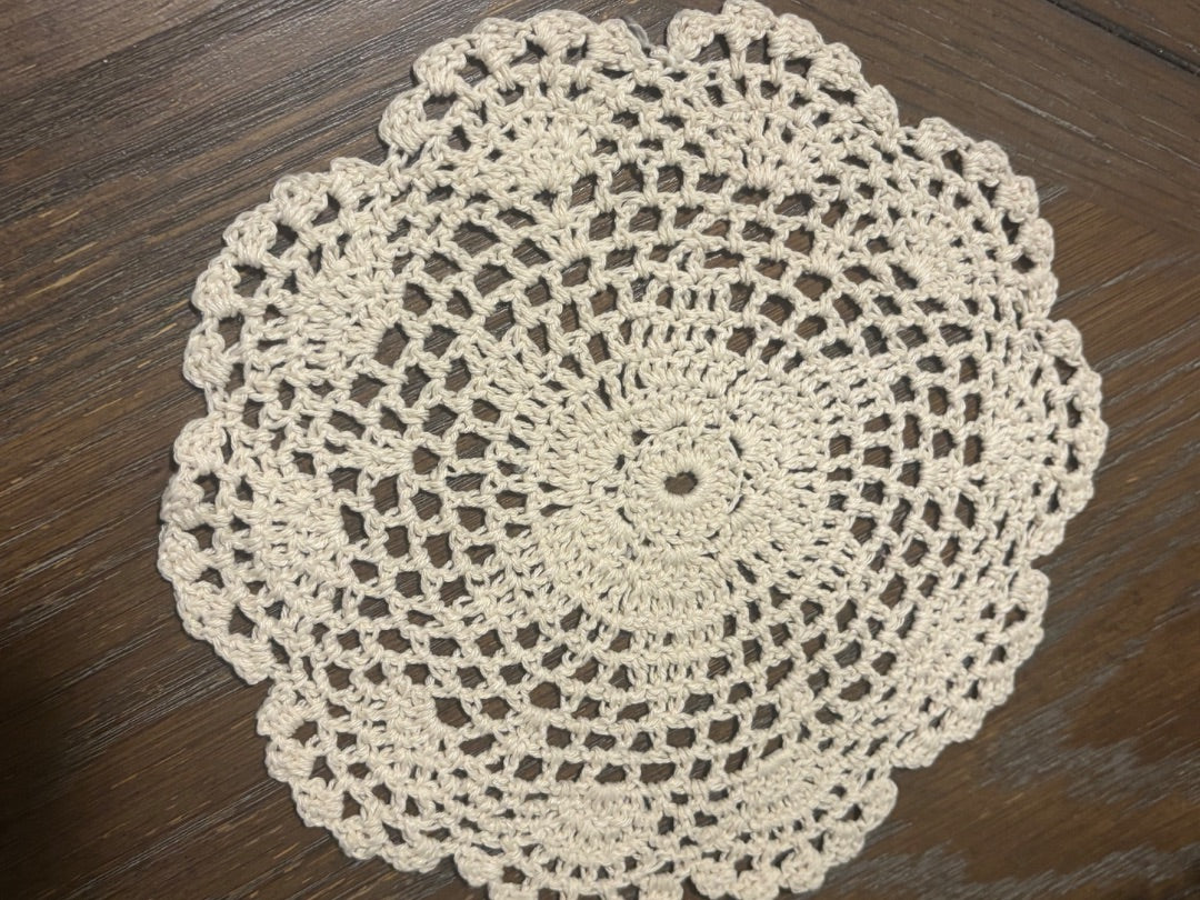 Small Doily 7.5”- 8”