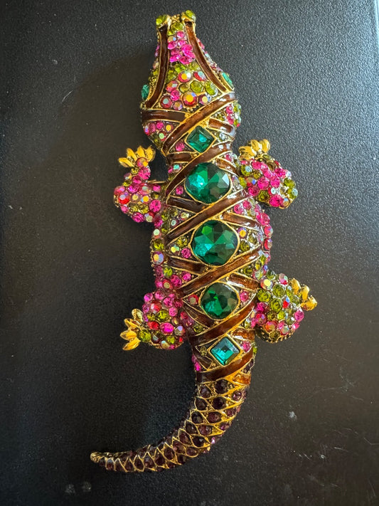 Statement Alligator brooch pendant