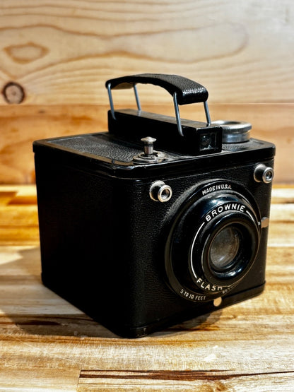 Kodak Camera Brownie Flash Six 20