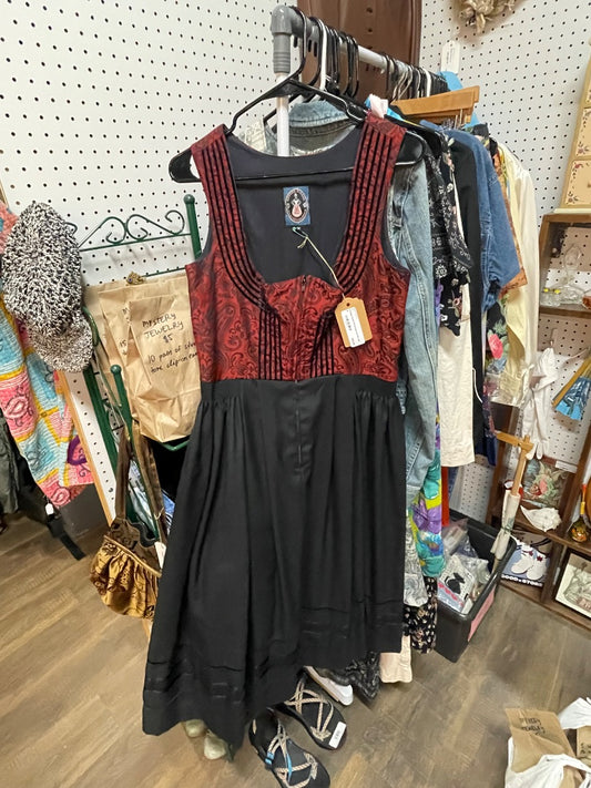 Vintage black/red brocade dirndl, size M
