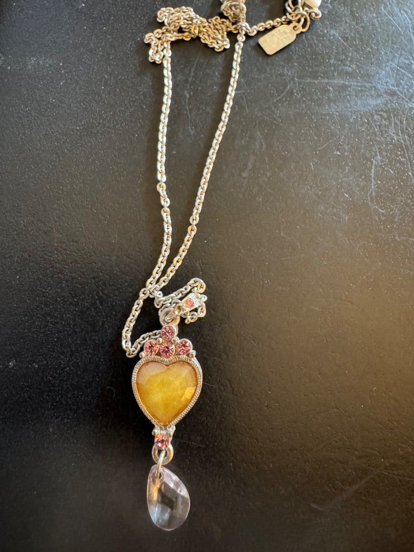1928 cream with pink accent heart necklace