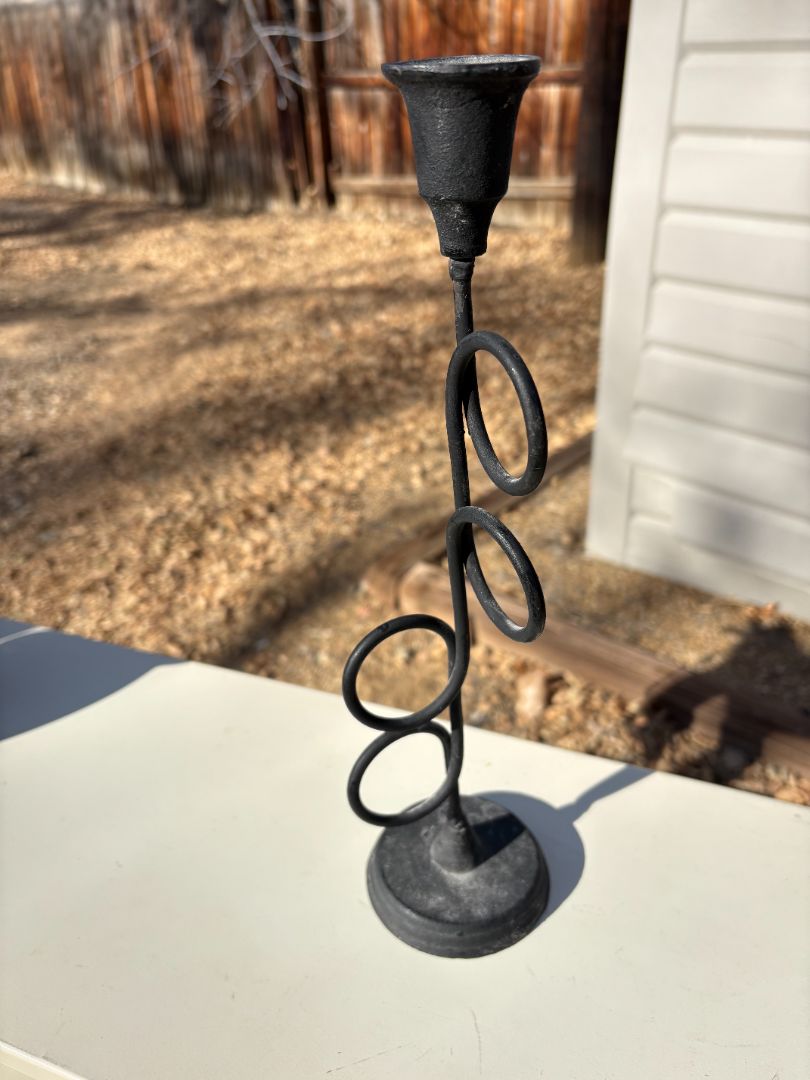 Swirl Candle Stick