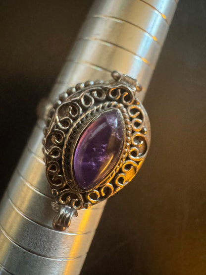 Purple 925 stamped poison ring 10