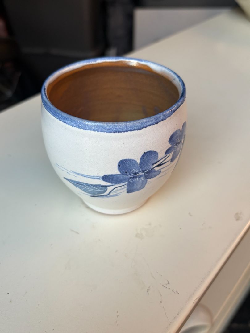 Handmade pottery vase blue leaf