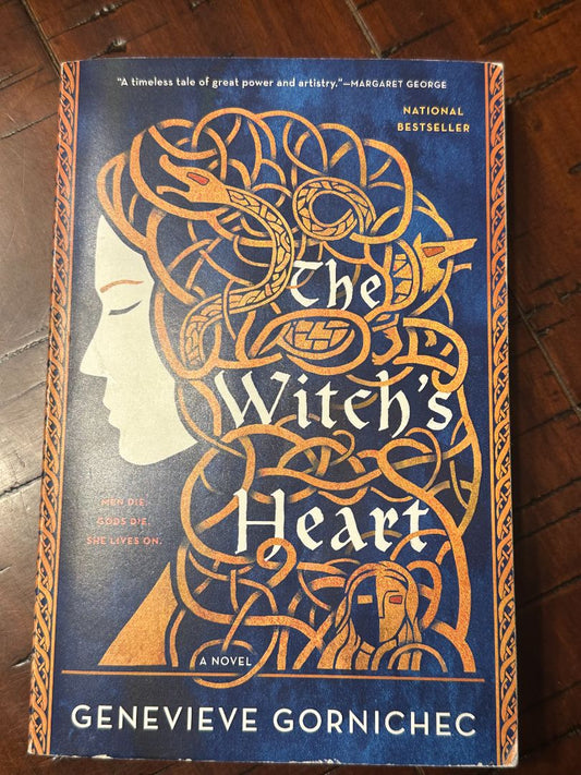 Paperback The Witch's Heart, 8 x 4 x 1