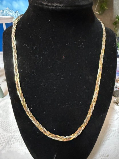 Gold tone  Necklace
