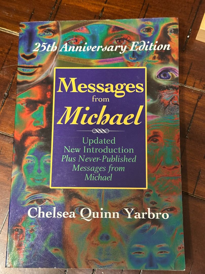 Paperback Messages from Michael; 25th Anniversary Edition, 10 x 5 x 1